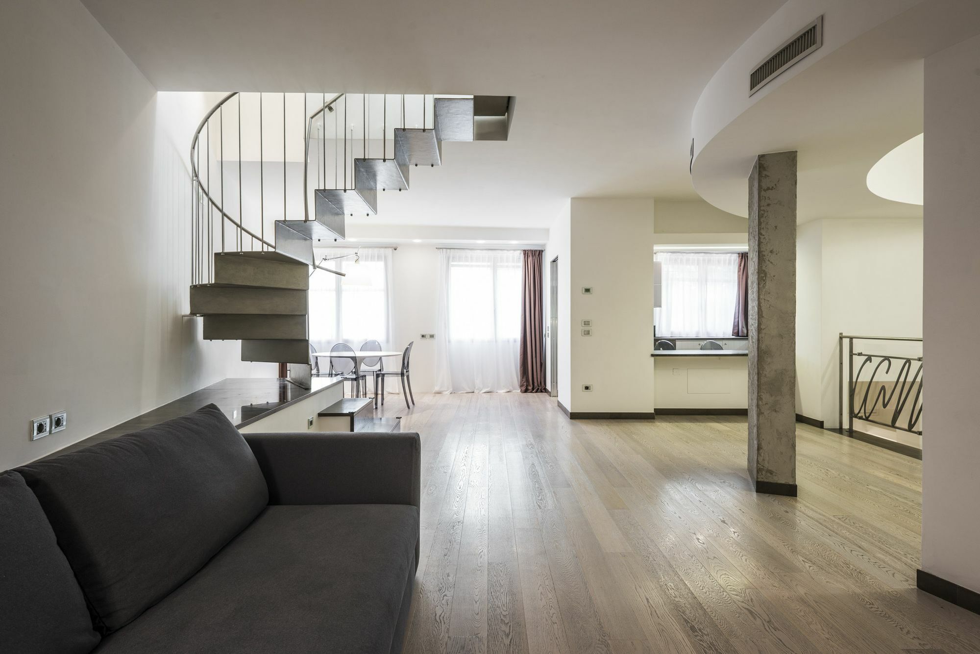 Myplace Via Castelmenardo Apartment Treviso Bagian luar foto