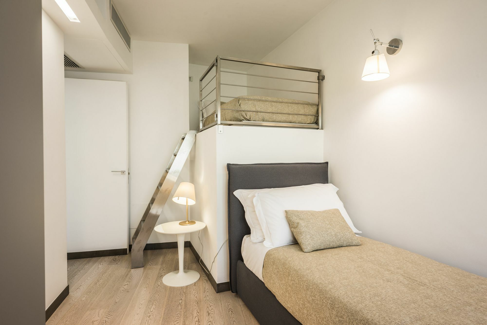 Myplace Via Castelmenardo Apartment Treviso Bagian luar foto