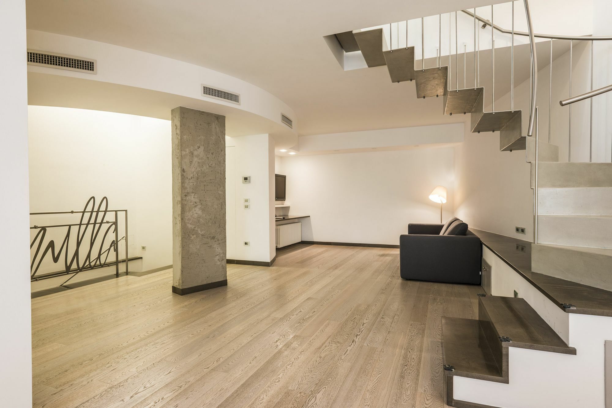 Myplace Via Castelmenardo Apartment Treviso Bagian luar foto